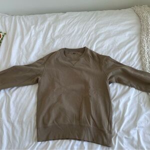 Uniqlo Brown Crewneck Sweater Relaxed Fit